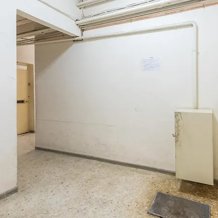 شقة At Megaro Mousikis St Semi Basement 1bed 2 Pers